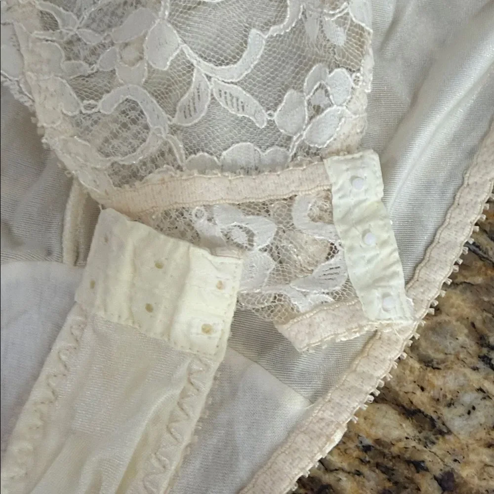 Vintage Lily of France Ivory Lace Teddy Bodysuit Lingerie 32B